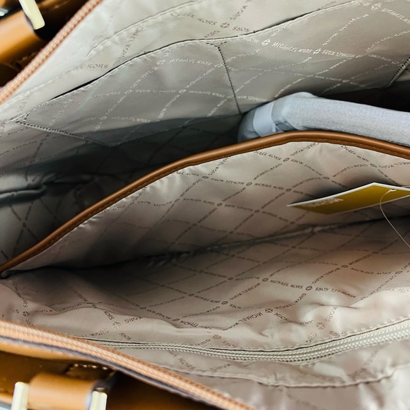 Michael Kors Jessie Large Tote Satchel - Picture 8 of 13